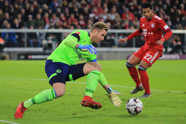 张玉宁走到 张玉宁走到